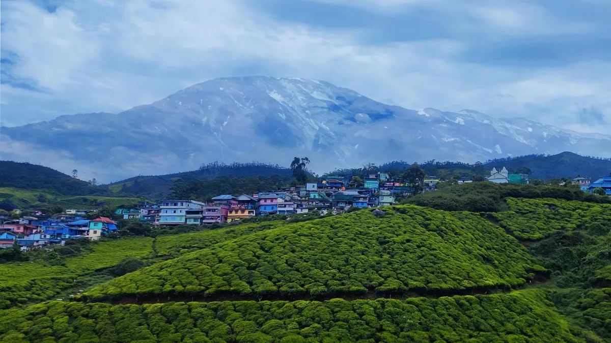 Experience_the_spiritual_serenity_of_Kamakhya_Temple_with_TravelTaxi_s_guided_tours_in_Guwahati_Assam.