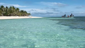 Malapascua__island__Tropical_beach__Turquoise_water__Philippines_1_.jpg