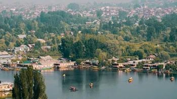 _Explore_the_ancient_ruins_of_Leh_Palace_with_TravelTaxi_s_guided_tours_in_Ladakh_the_land_of_high_passes.