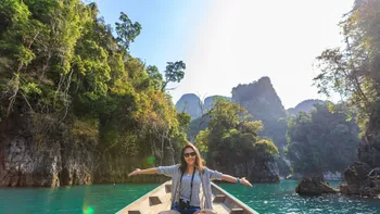 Witness_the_grandeur_of_Fatehpur_Sikri_with_TravelTaxi_s_guided_tours_in_Agra_the_Mughal_capital_of_Uttar_Pradesh.