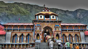 Badrinath-Temple_1_.jpg