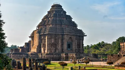 Experience_the_tribal_heritage_of_Odisha_with_TravelTaxi_s_guided_tours_to_the_tribal_villages.