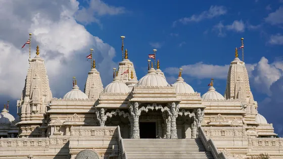 free-photo-of-old-traditional-cathedral-on-stairs-against-blue-sky_1_