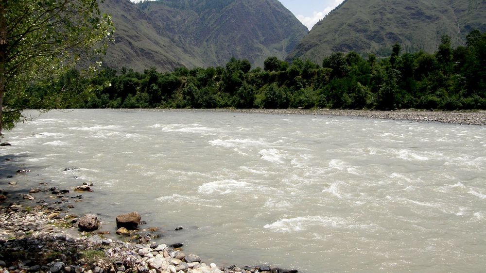 8 Days Himachal Highlands: Mountain Marvels & Cultural Treasures