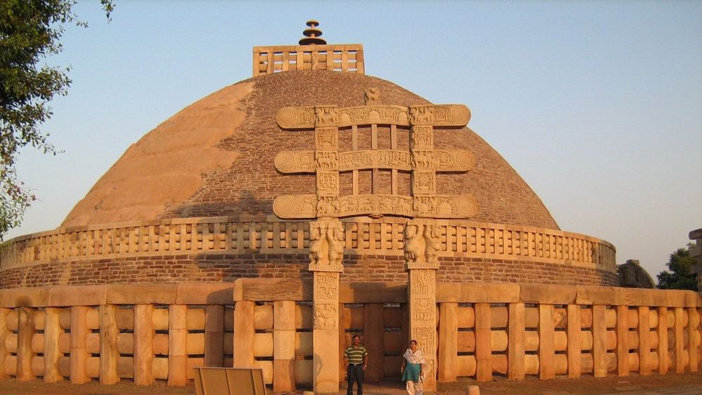 4 Days Mandu-Omkareshwar Odyssey: Forts, Palaces & Pilgrimage