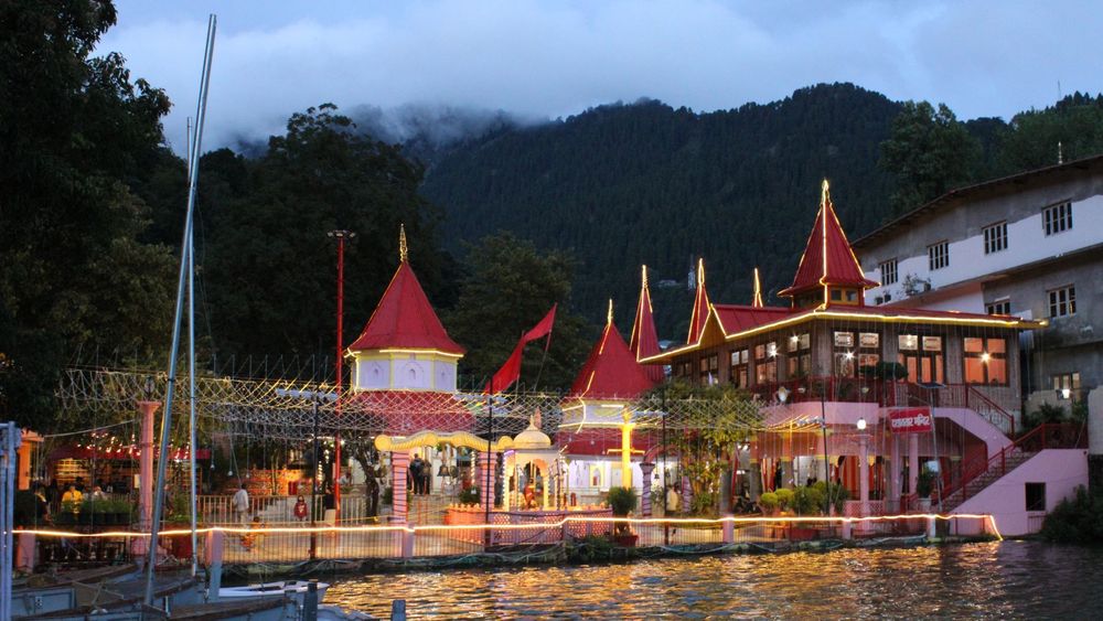 Day 4: Barkot to Uttarkashi (100 km) route image