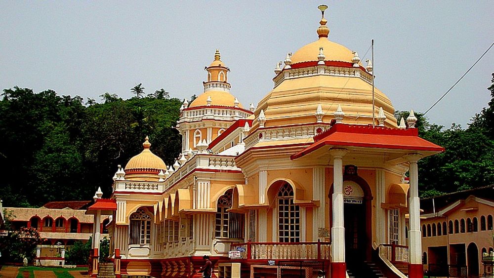 4-Day Golfing in Goa Tour: Greens, Beaches & Portuguese Charm