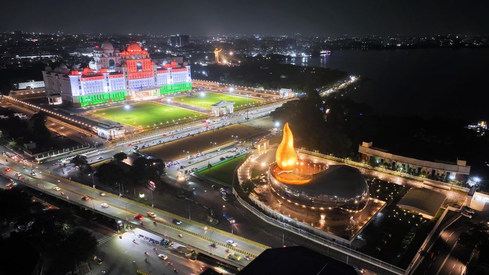 Evening view of the Buddha Statue from Hussain Sagar during a private Hyderabad walking tour