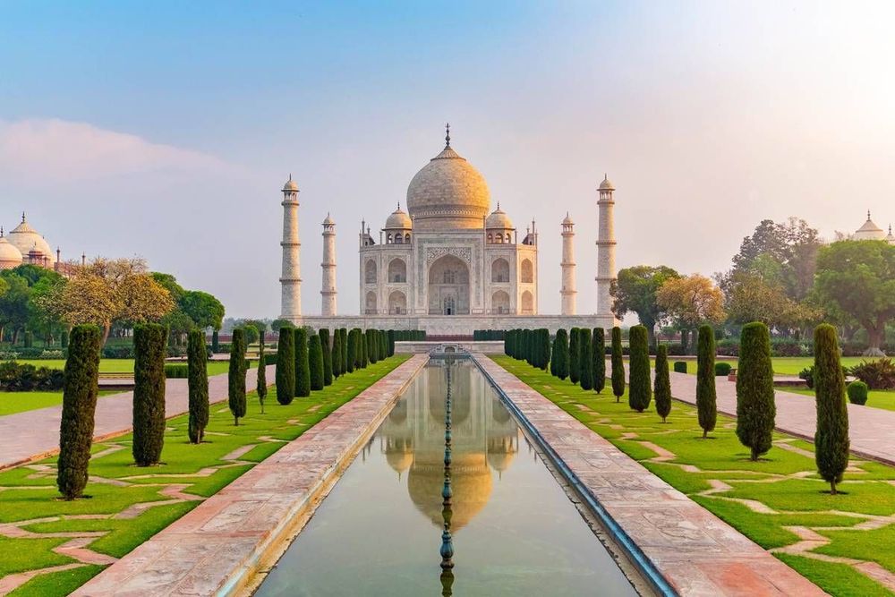 Sunrise Taj Mahal Tour from Delhi – Private Car & Guide