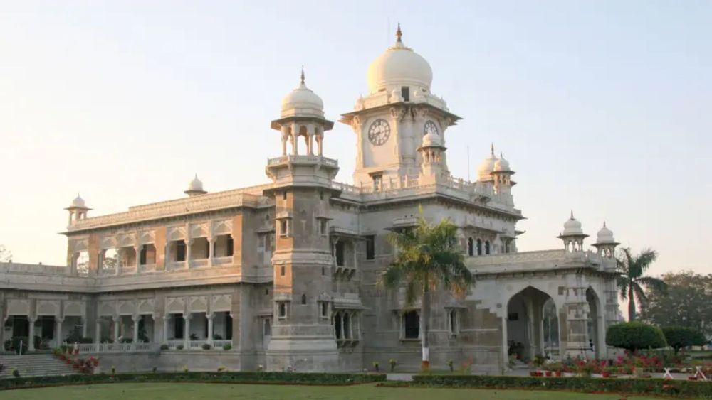 5 Days Madhya Pradesh Sacred Journey: Temples & Ghats